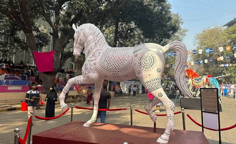 7 Best Places To Visit In Mumbai For Art, Fashion, And History