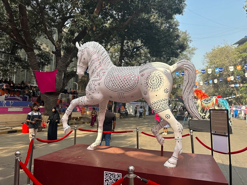 7 Best Places To Visit In Mumbai For Art, Fashion, And History